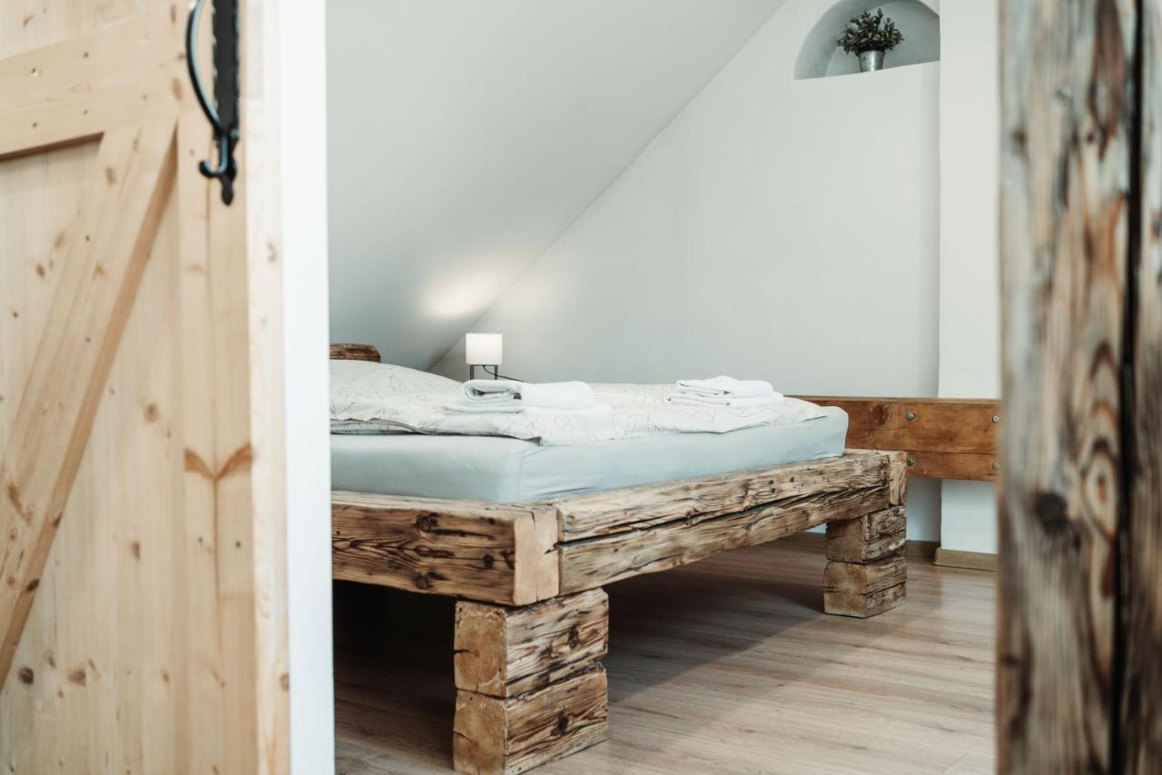 Cakyho Kuria - Mezonetovy Apartman S Krbom A Saunami Smižany Eksteriør bilde