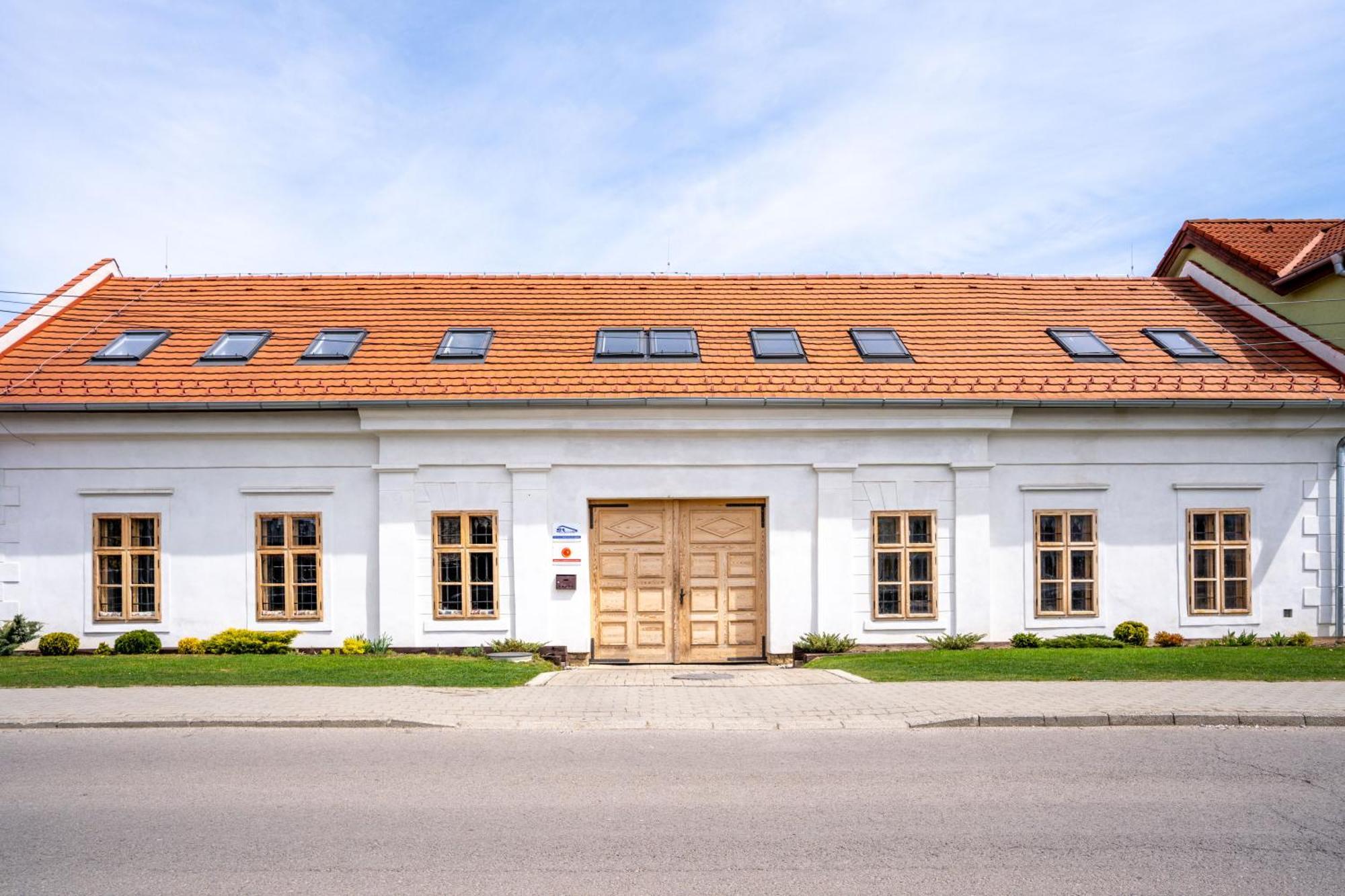 Cakyho Kuria - Mezonetovy Apartman S Krbom A Saunami Smižany Eksteriør bilde